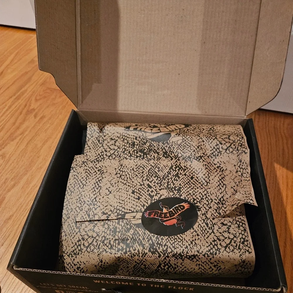 Freebird Melody boots, brand new never worn! Real leather. They run large/big. - Picture 13 of 16